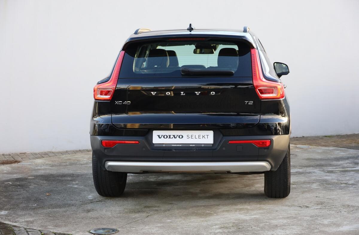 VOLVO XC40 1.5 T2 Essential