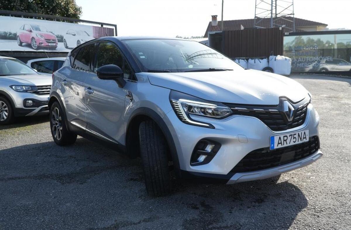 RENAULT Captur 1.0 TCe Intens