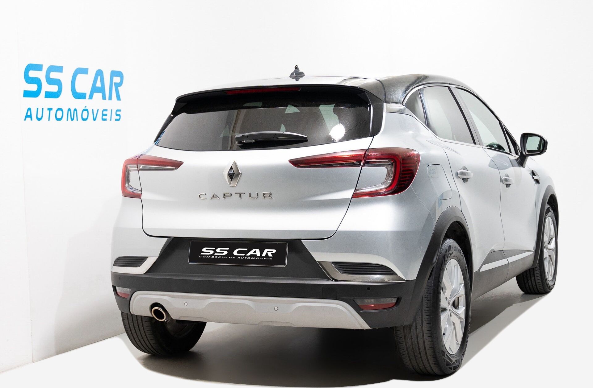 RENAULT Captur 1.0 TCe Intens Bi-Fuel