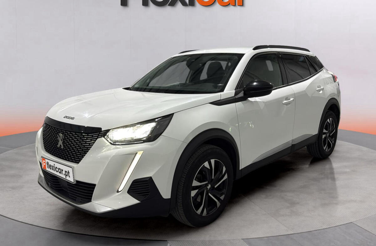 PEUGEOT 2008 1.2 PureTech Allure