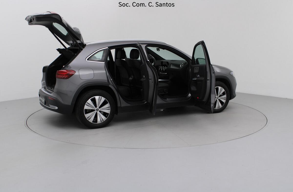 MERCEDES EQA 250+ Edition