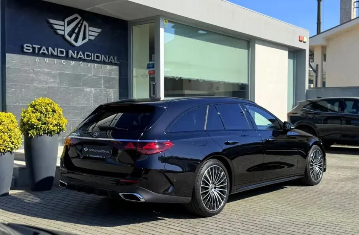 MERCEDES Classe E E 300 de