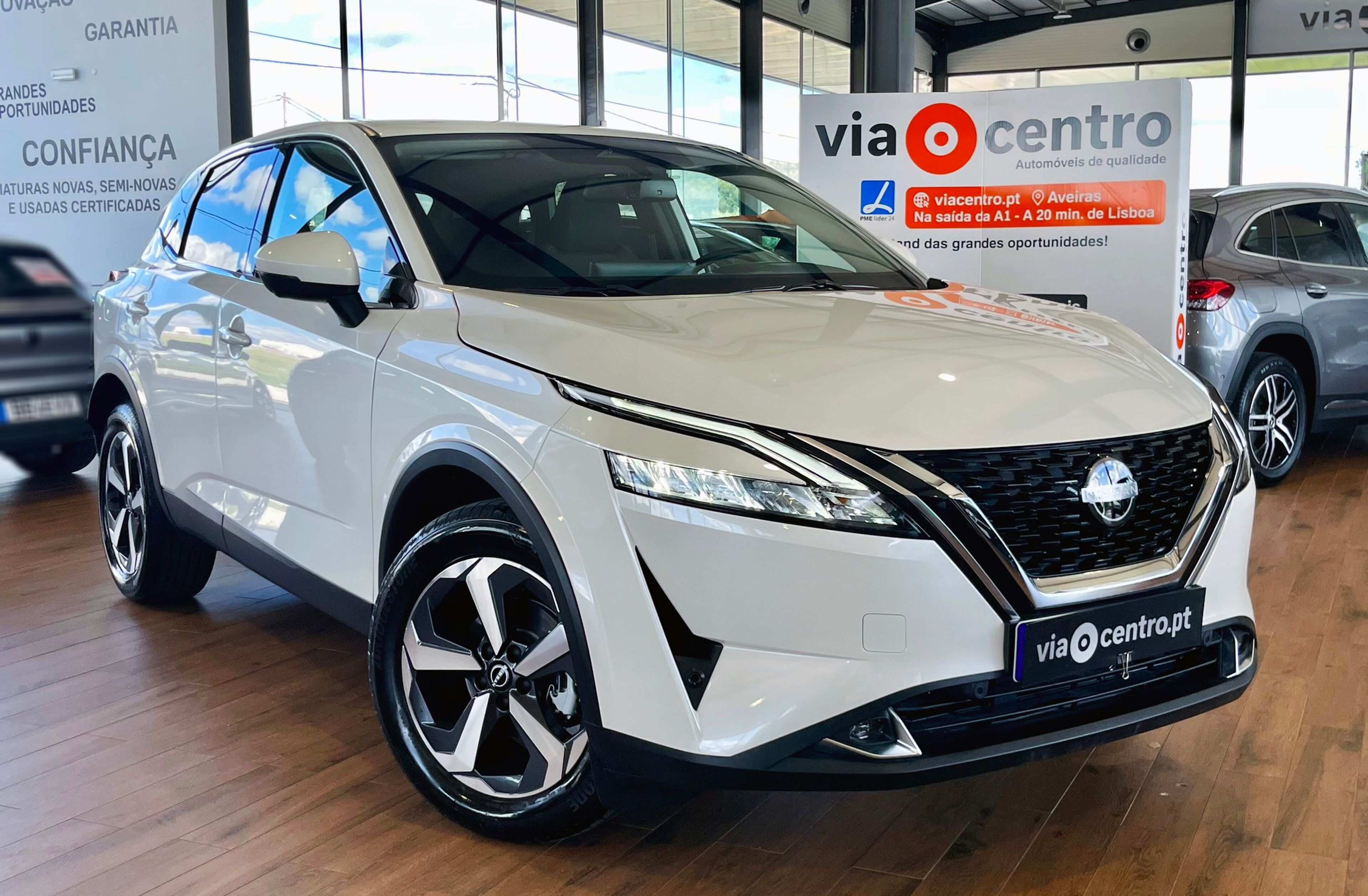 NISSAN Qashqai 1.3 DIG-T N-Connecta LED