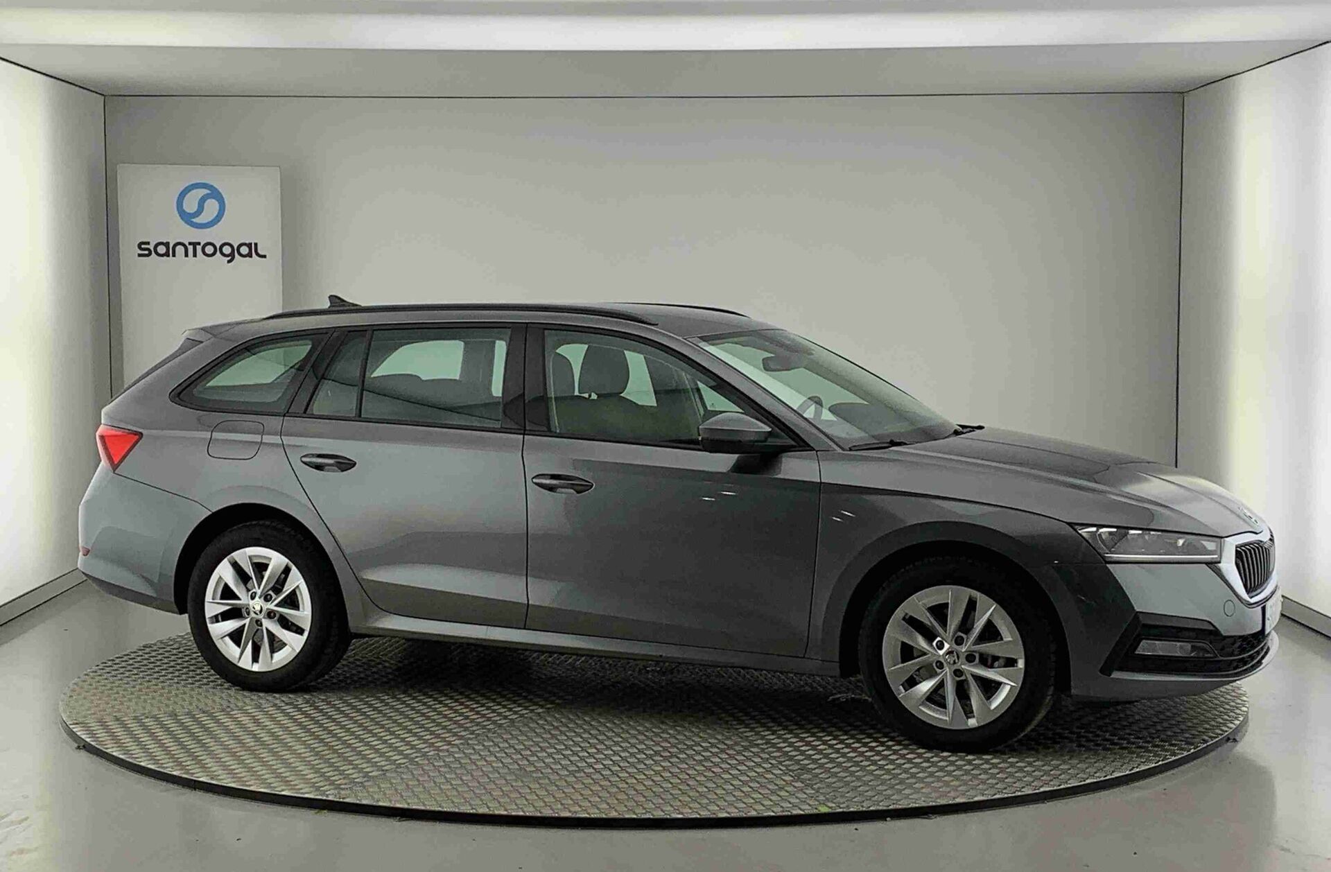 SKODA Octavia B.1.4 TSI iV Ultra DSG