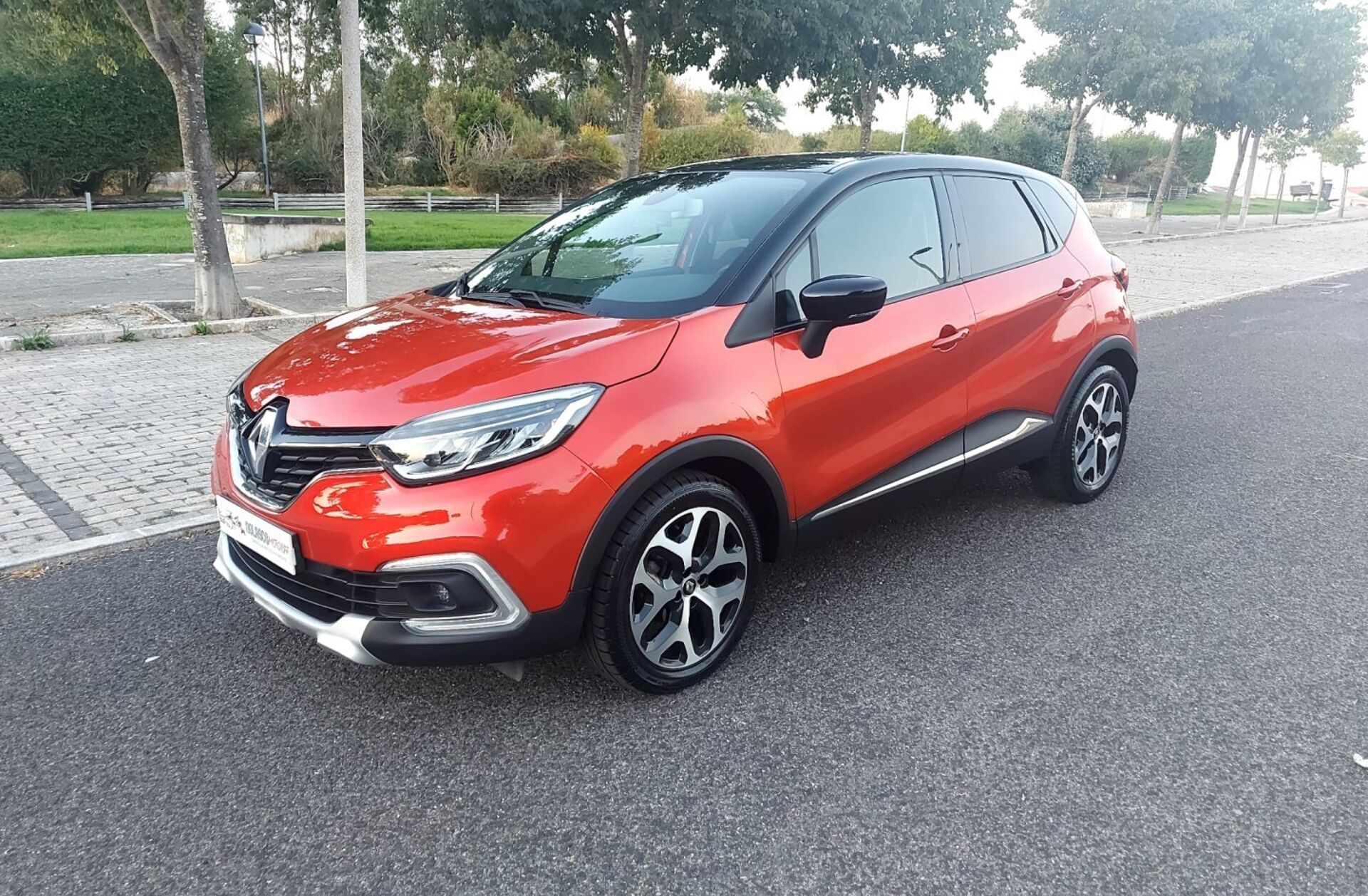 RENAULT Captur 0.9 TCe Exclusive