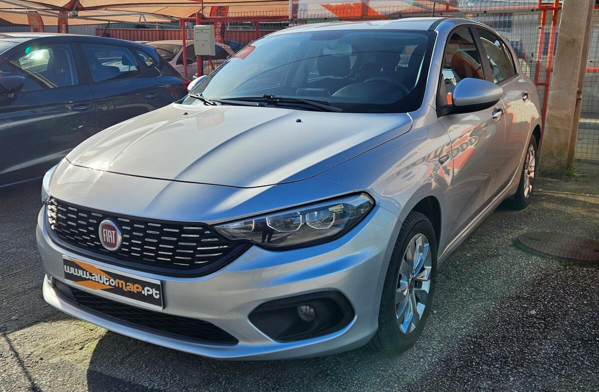 FIAT Tipo 1.3 M-Jet Lounge