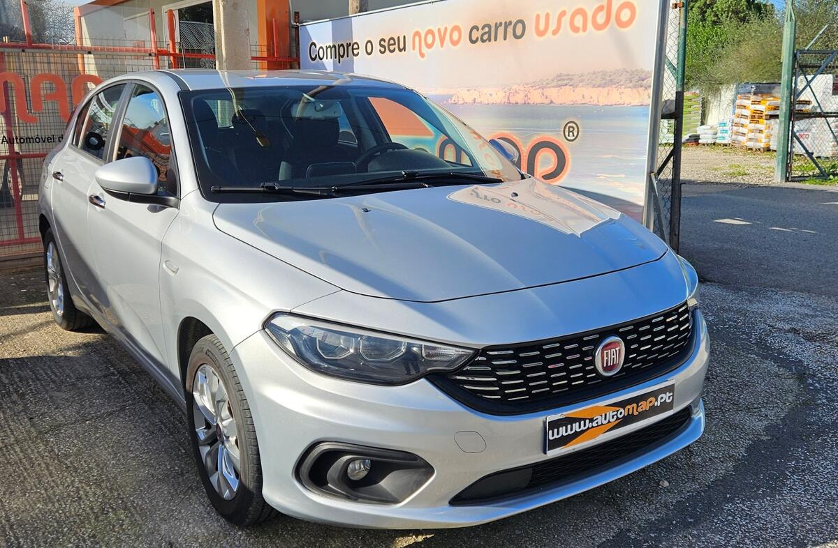 FIAT Tipo 1.3 M-Jet Lounge