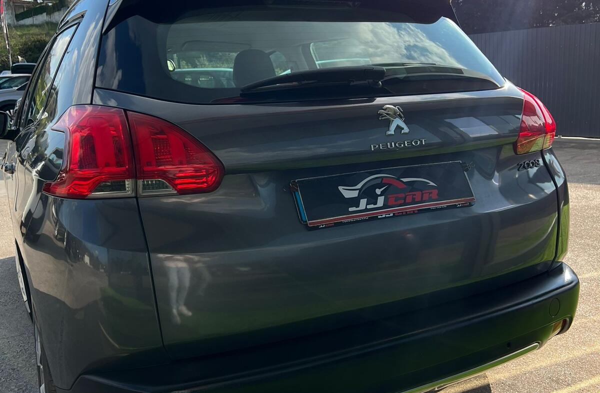 PEUGEOT 2008 1.6 BlueHDi Active