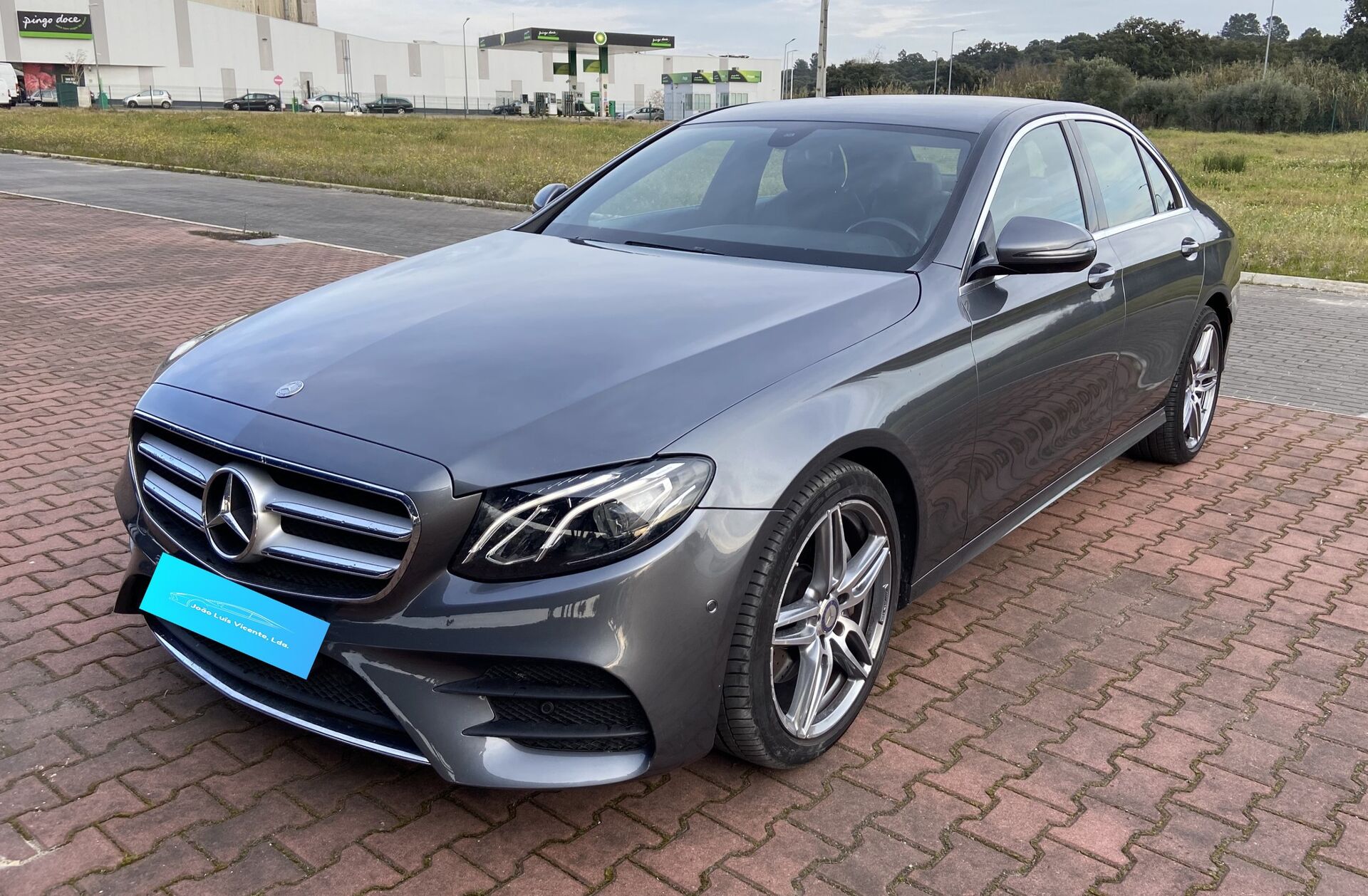 MERCEDES Classe E E 220 d AMG