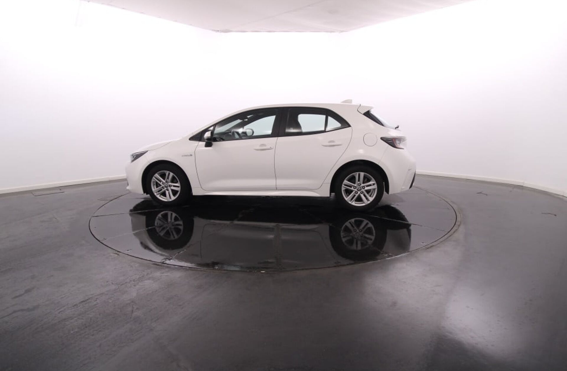 TOYOTA Corolla 1.8 Hybrid Comfort