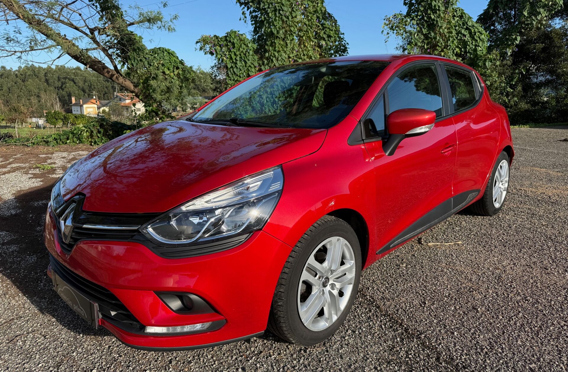 RENAULT Clio 0.9 TCe Limited