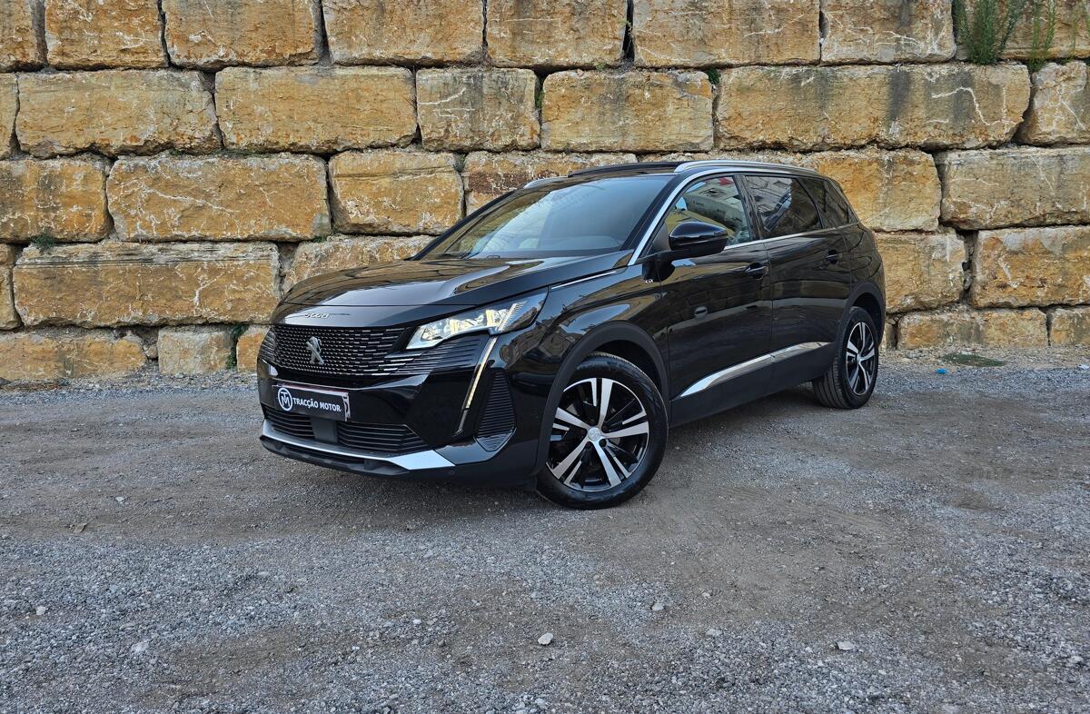 PEUGEOT 5008 1.5 BlueHDi GT