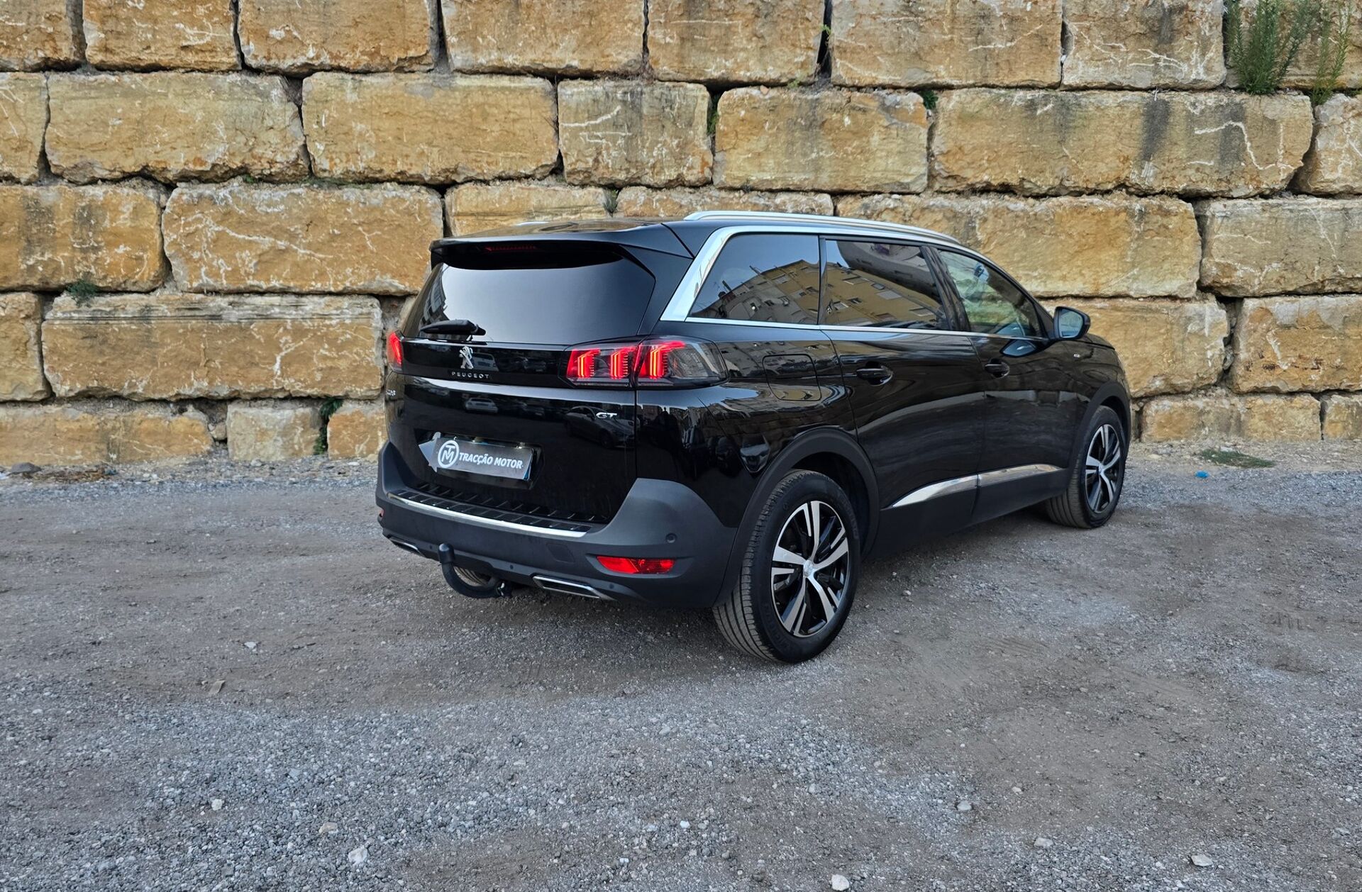 PEUGEOT 5008 1.5 BlueHDi GT