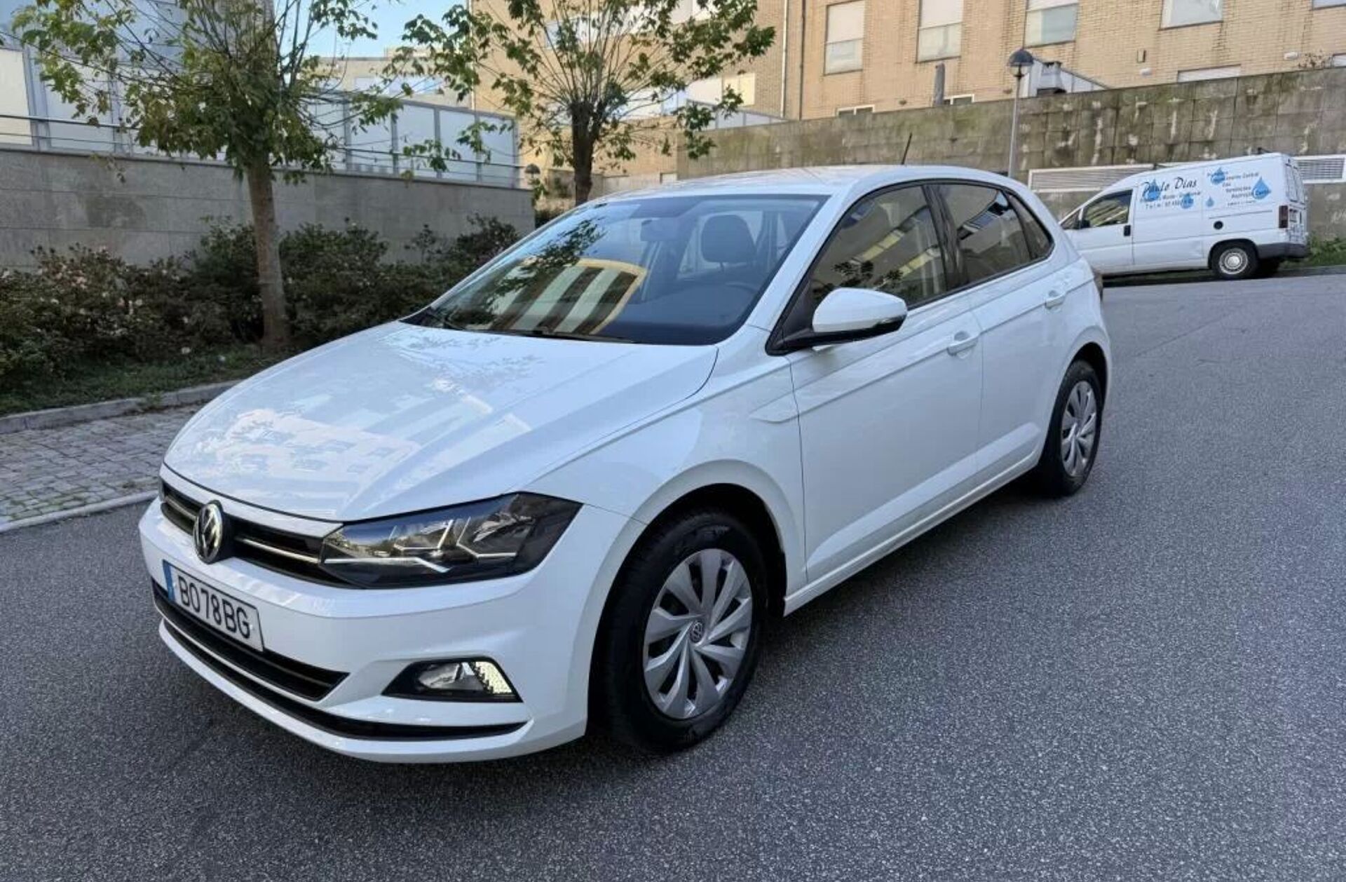 VOLKSWAGEN Polo 1.0 TSI Confortline