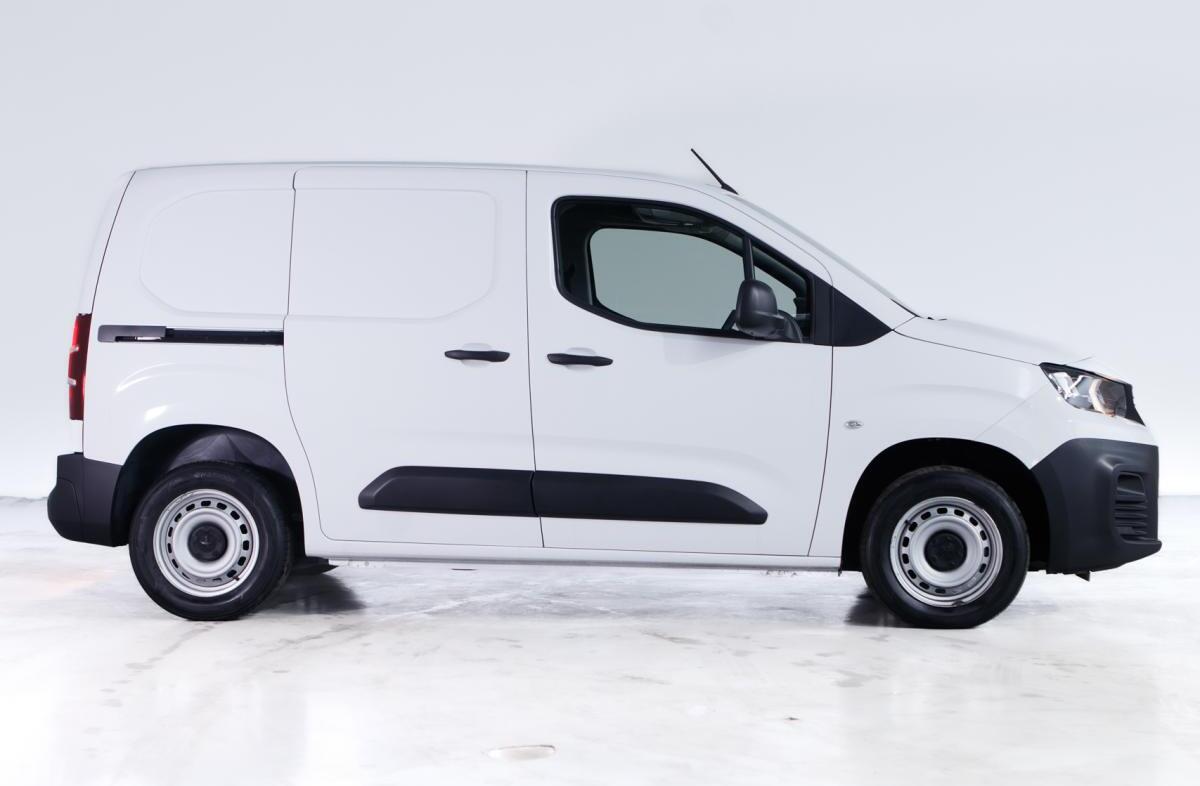 PEUGEOT Partner 1.5 BlueHDi Standard