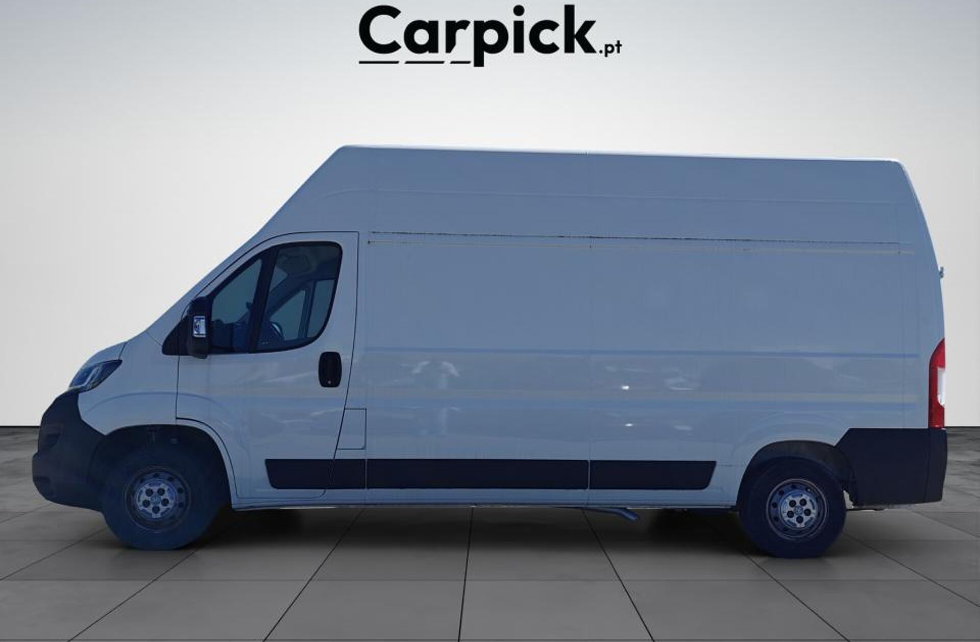 PEUGEOT Boxer 2.2 BlueHDi 335 L4