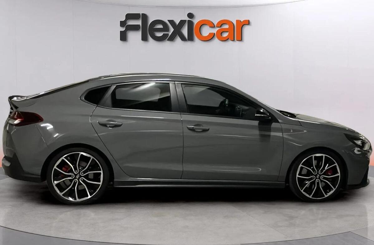 HYUNDAI i30 N 2.0 T-GDi Pack Performance