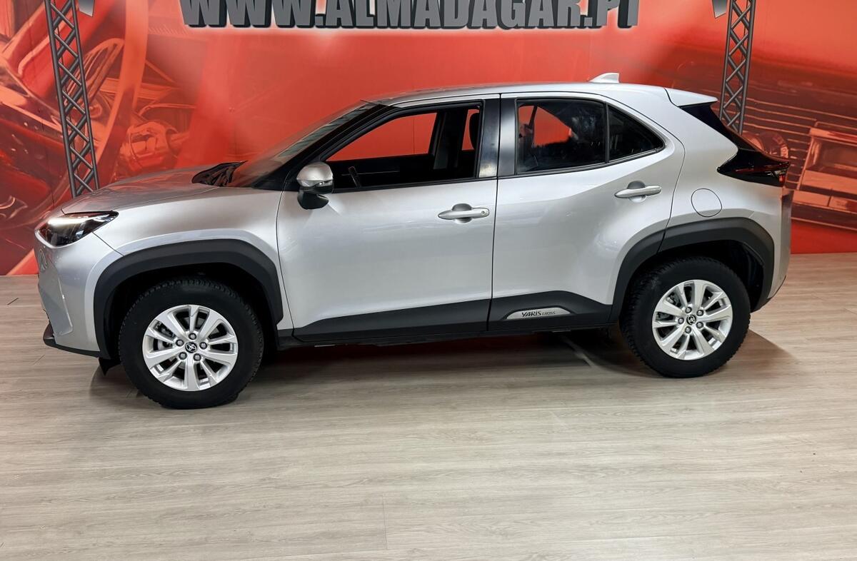 TOYOTA Yaris Cross 1.5 HDF Comfort Plus