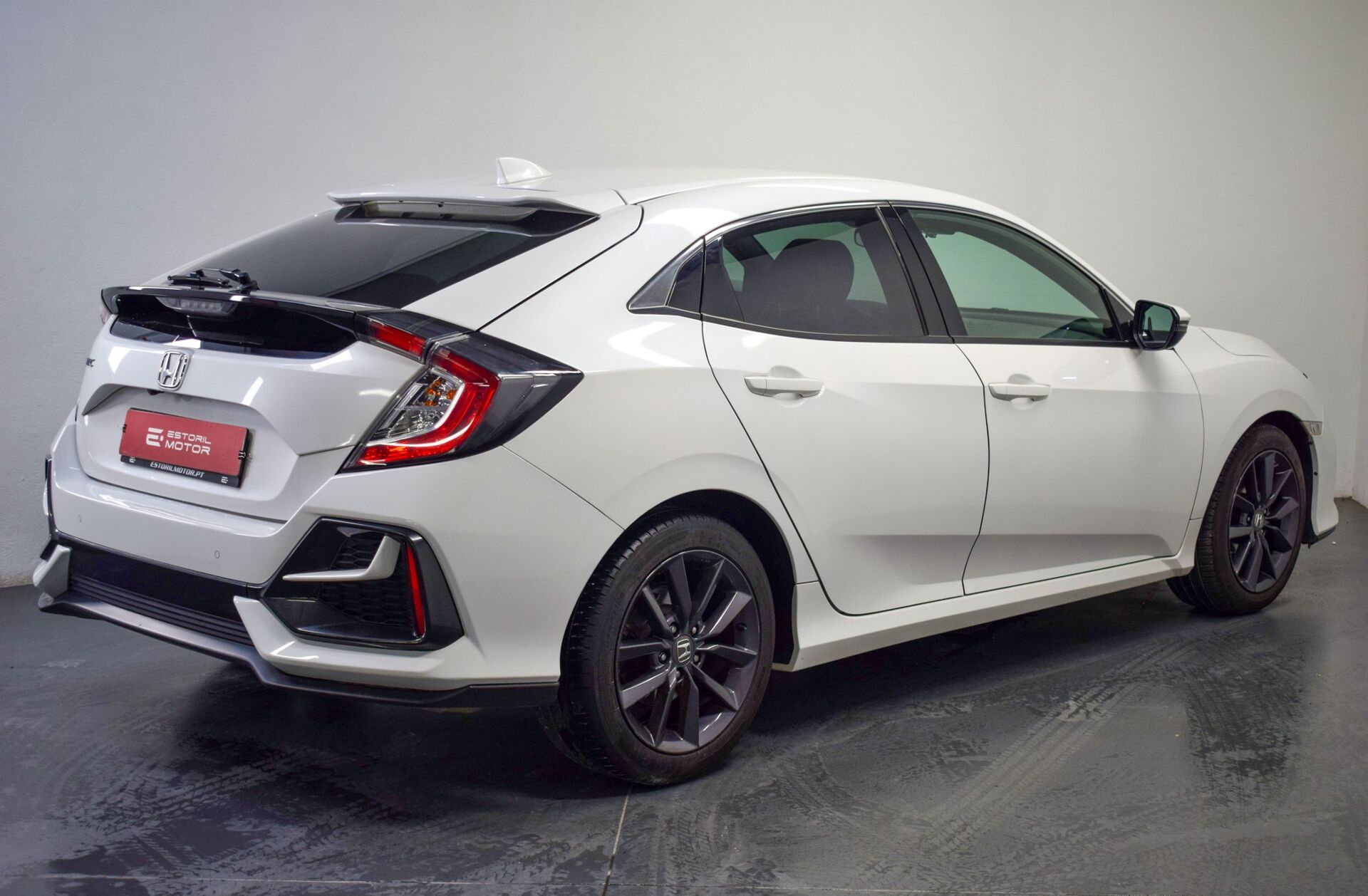 HONDA Civic 1.0 i-VTEC Elegance CVT