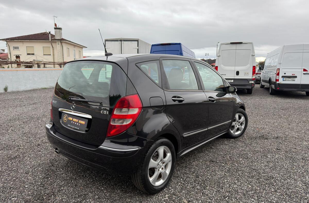 MERCEDES Classe A A 180 CDi Avantgarde