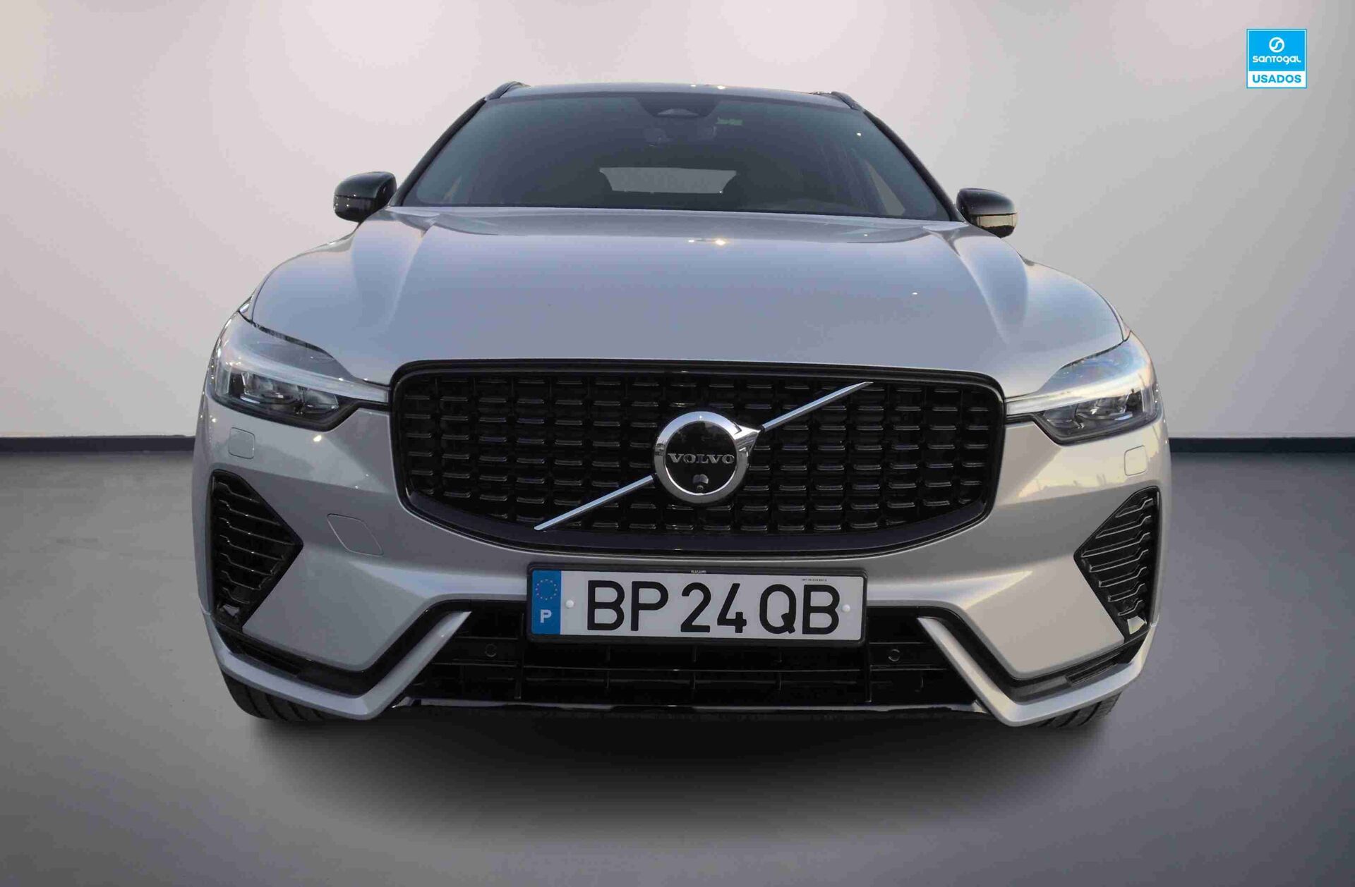 VOLVO XC60 2.0 T6 PHEV Plus Dark AWD