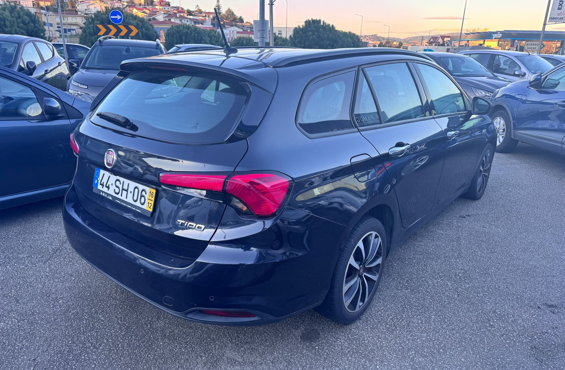 FIAT Tipo 1.3 M-Jet Lounge