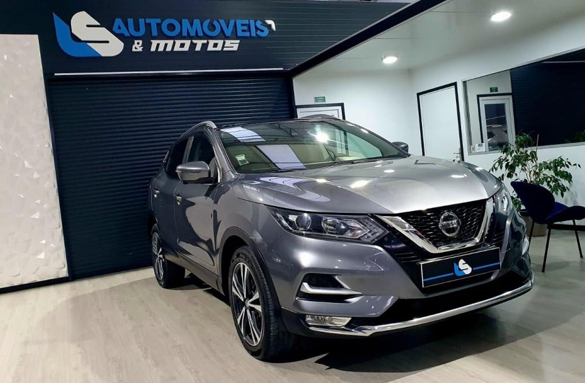 NISSAN Qashqai 1.5 dCi Tekna Premium