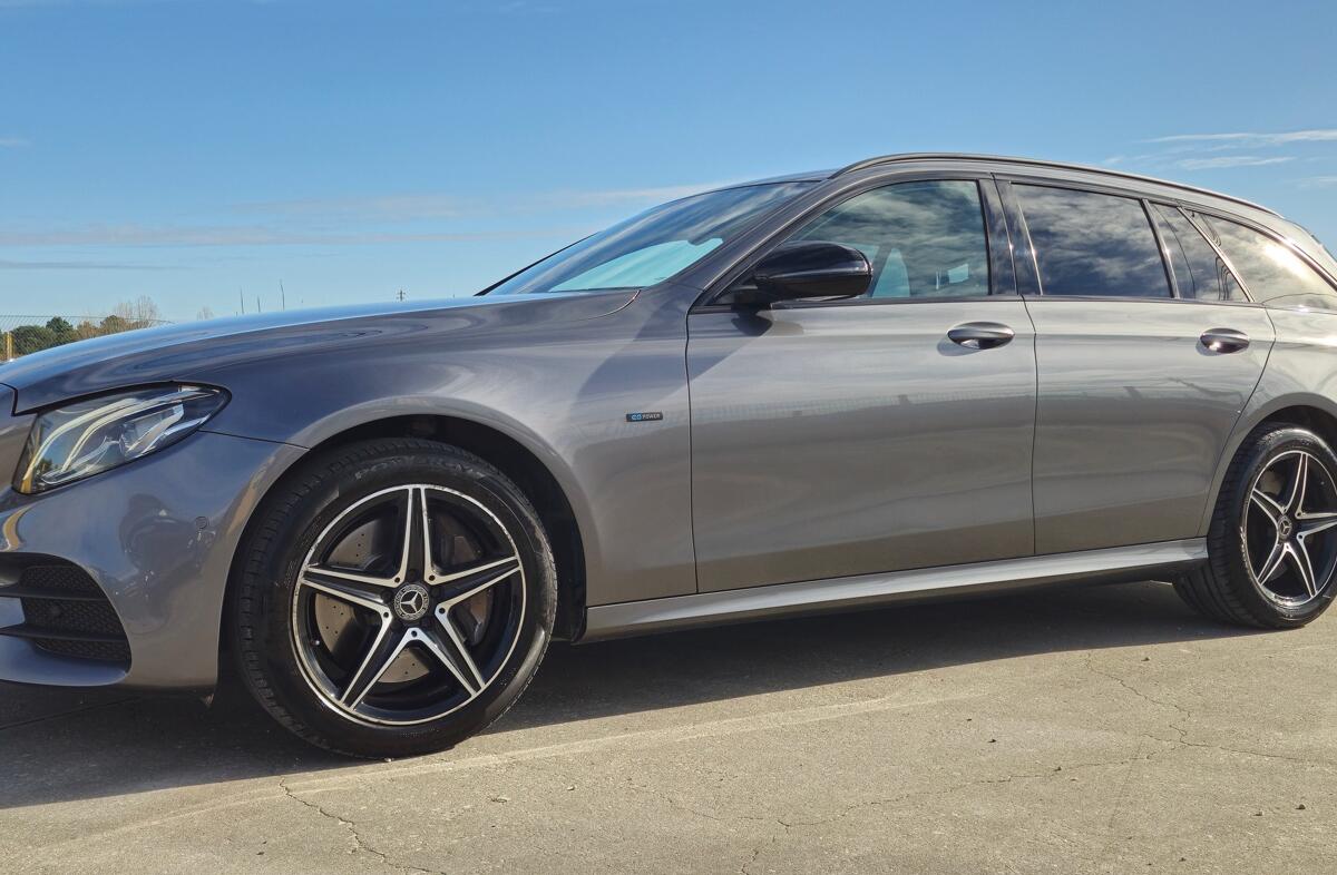 MERCEDES Classe E E 300 e AMG Line