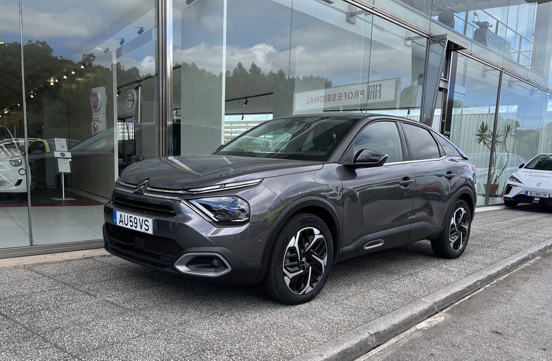 CITROEN C4 1.2 PureTech Shine