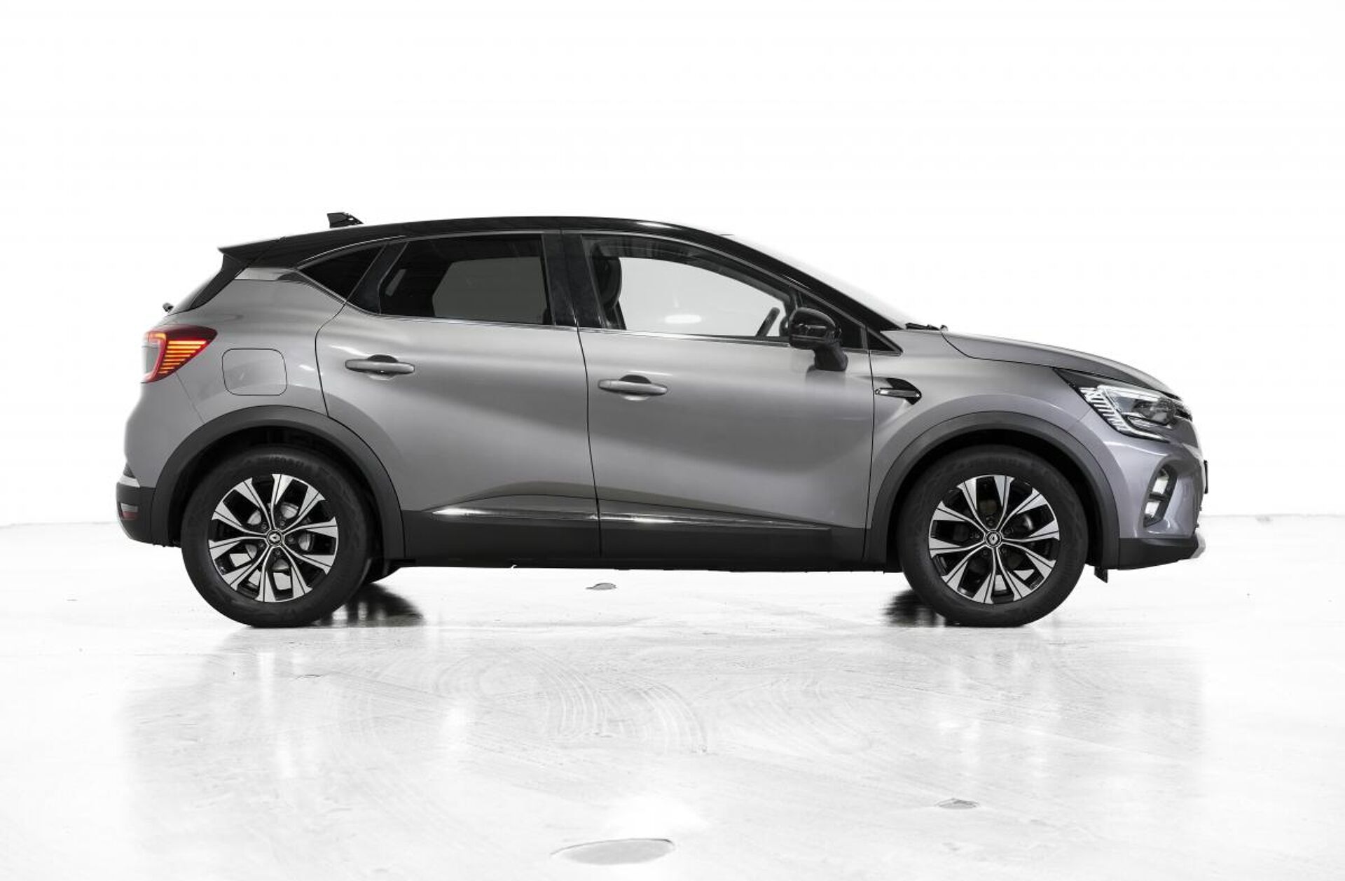 RENAULT Captur 1.0 TCe Techno Bi-Fuel