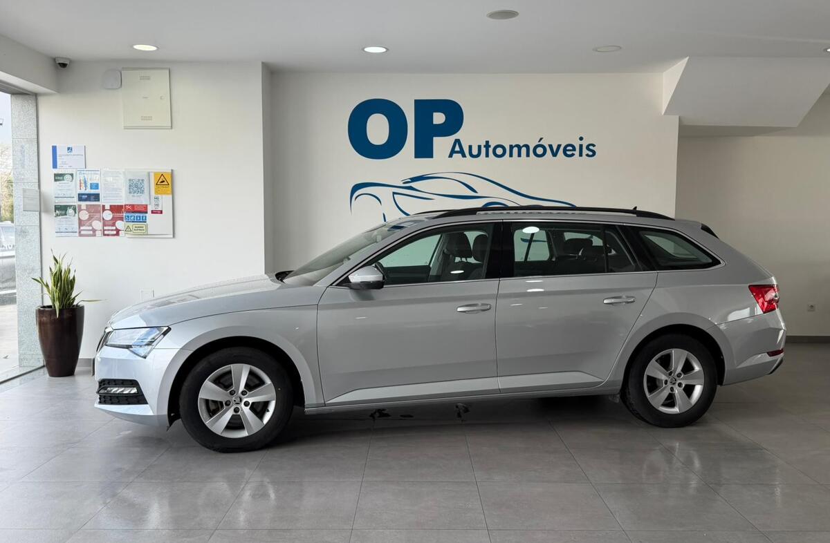 SKODA Superb 2.0 TDI DSG