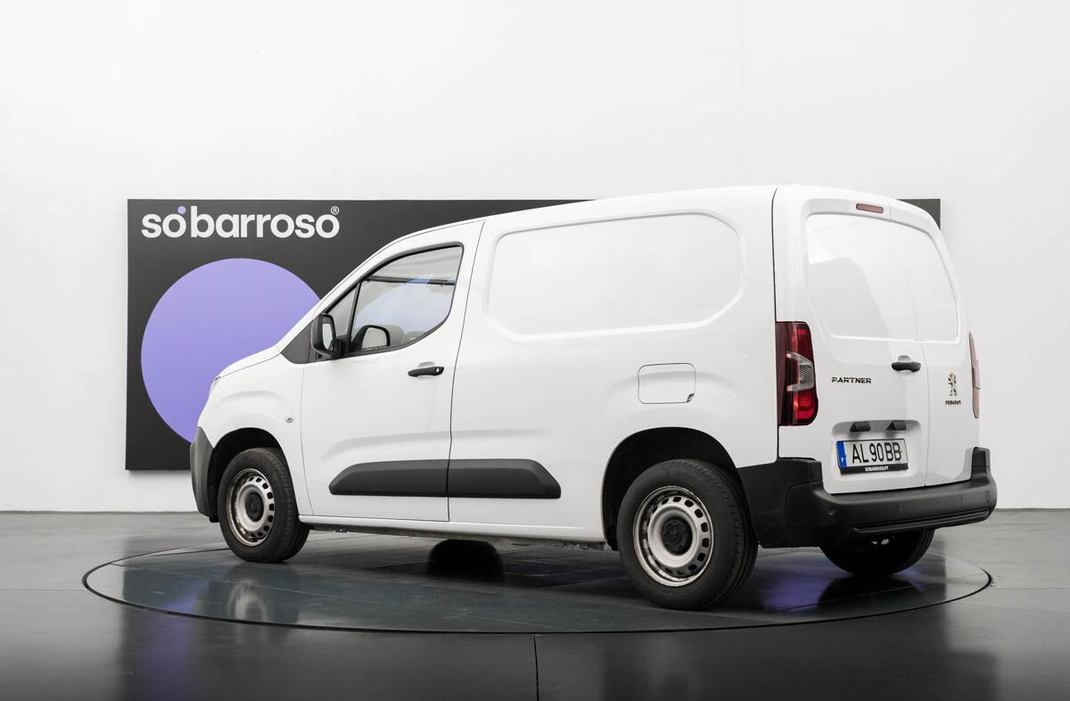 PEUGEOT Partner 1.5 BlueHDi Pro Standard