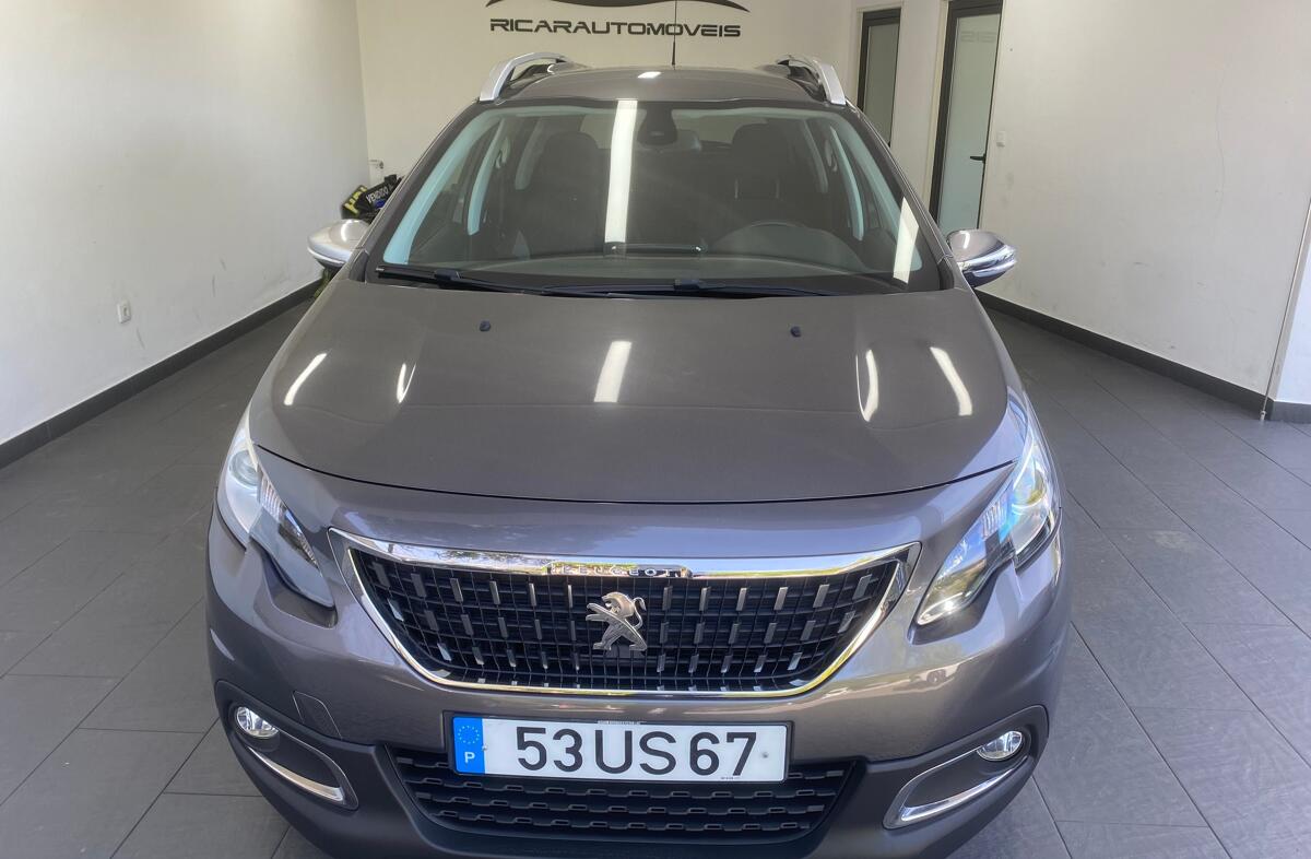 PEUGEOT 2008 1.6 BlueHDi Style