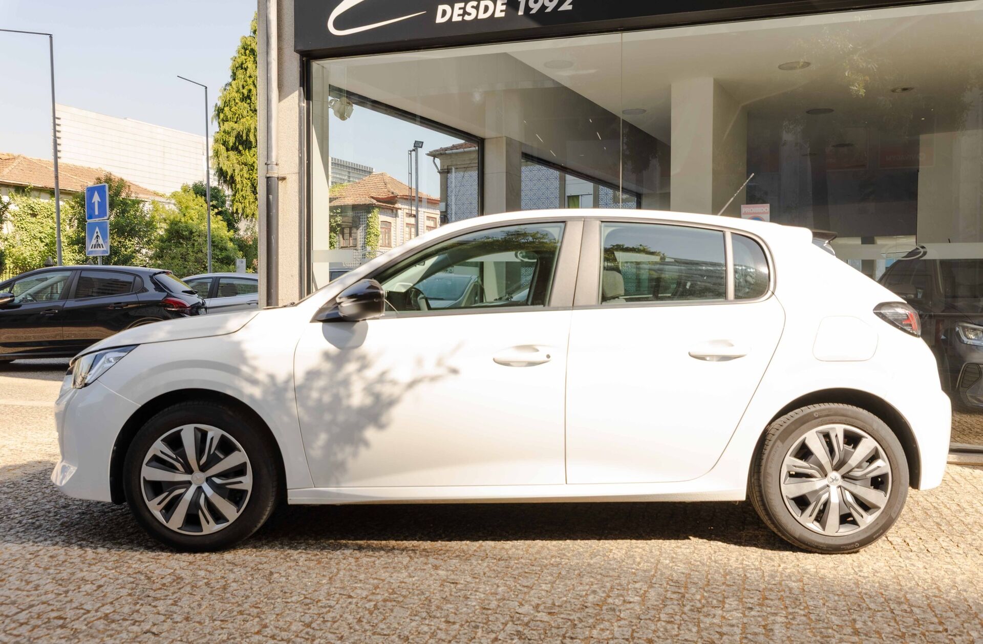 PEUGEOT 208 1.2 PureTech Active Pack