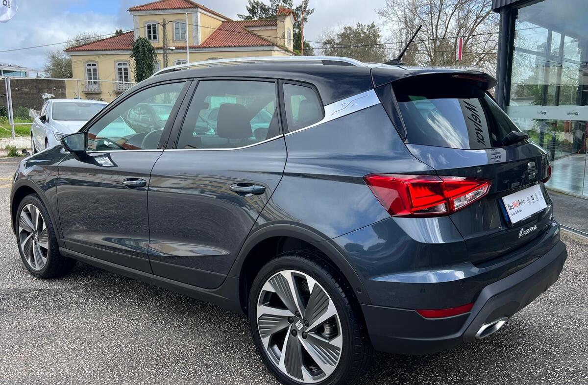 SEAT Arona 1.0 TSI FR DSG