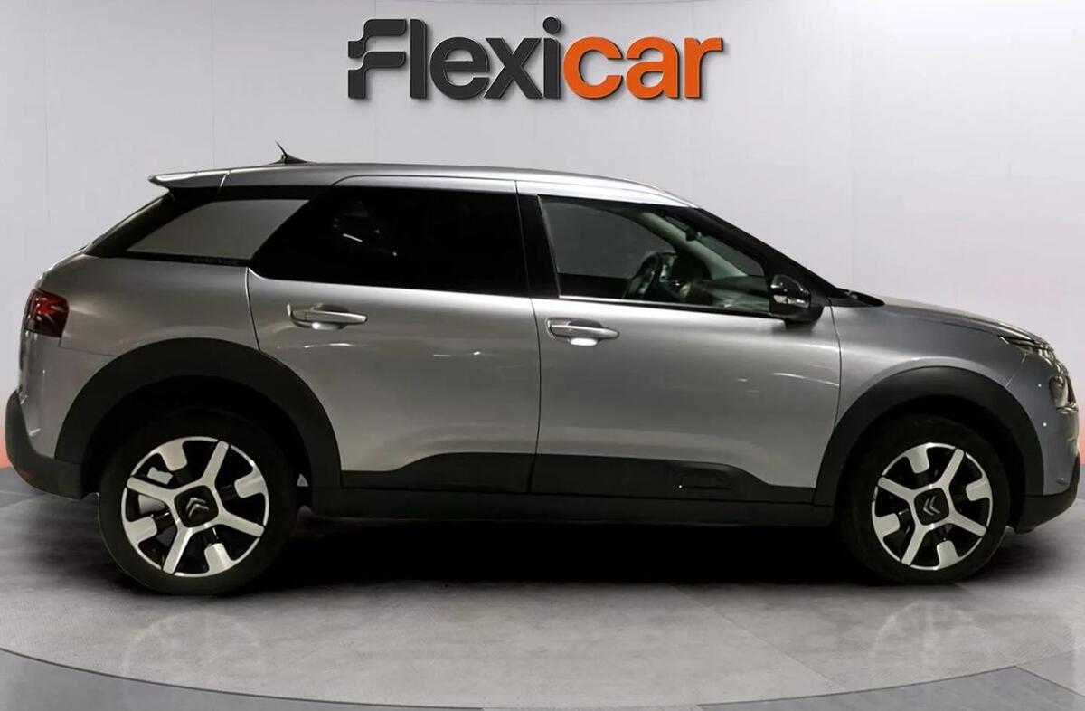 CITROEN C4 Cactus 1.5 BlueHDi Shine Pack