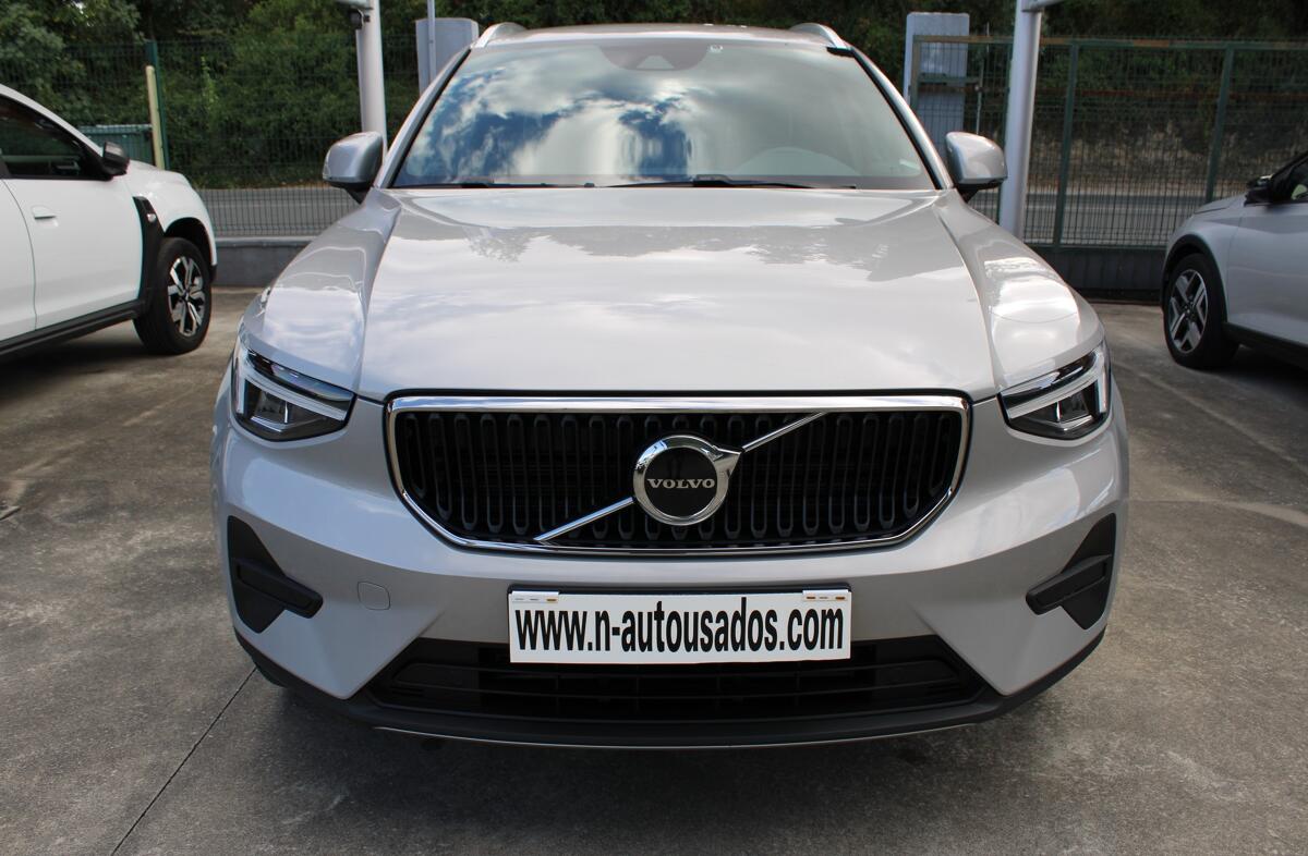 VOLVO XC40 1.5 T2 Plus Dark Auto