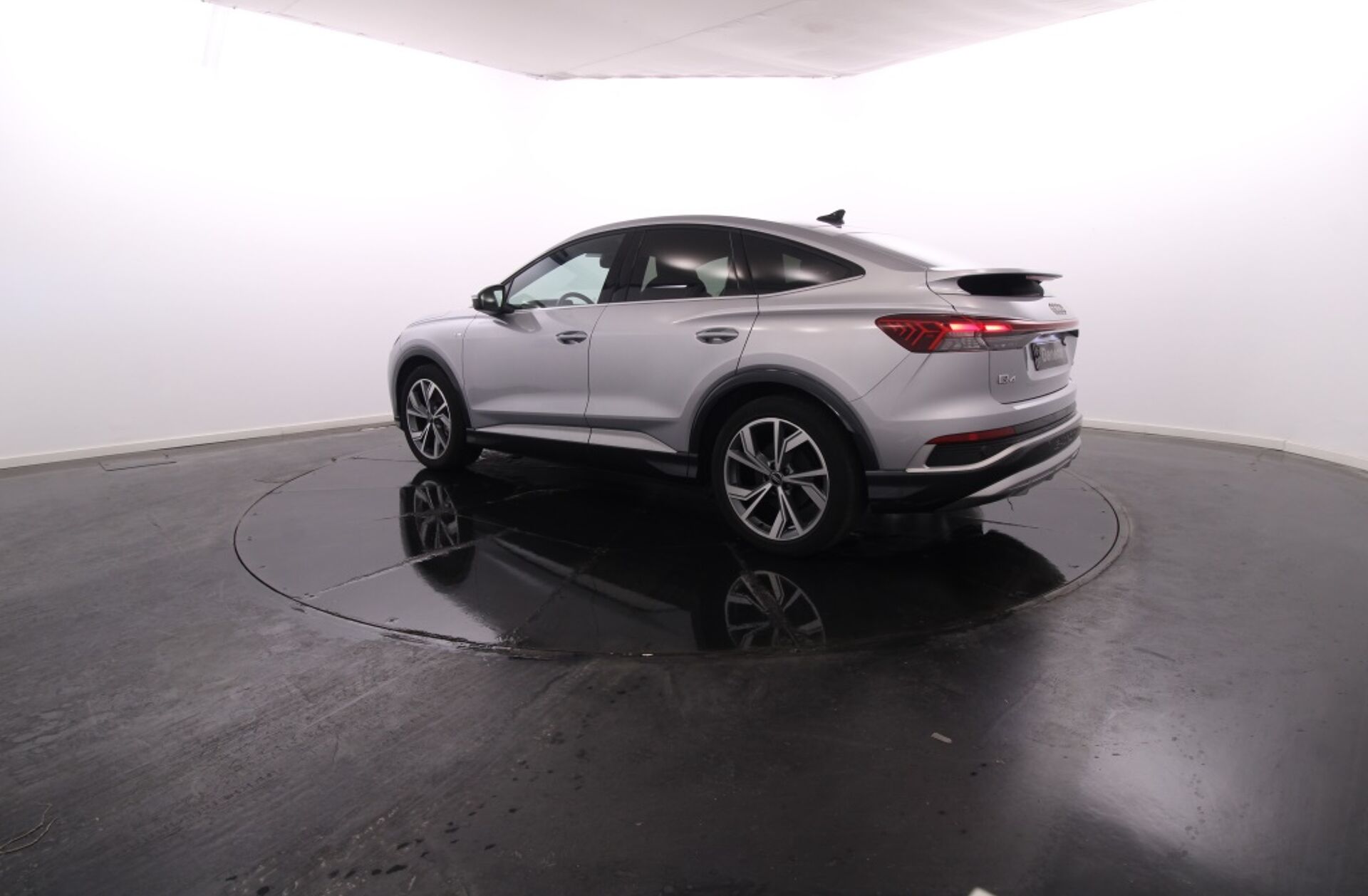 AUDI e-tron GT S  quattro