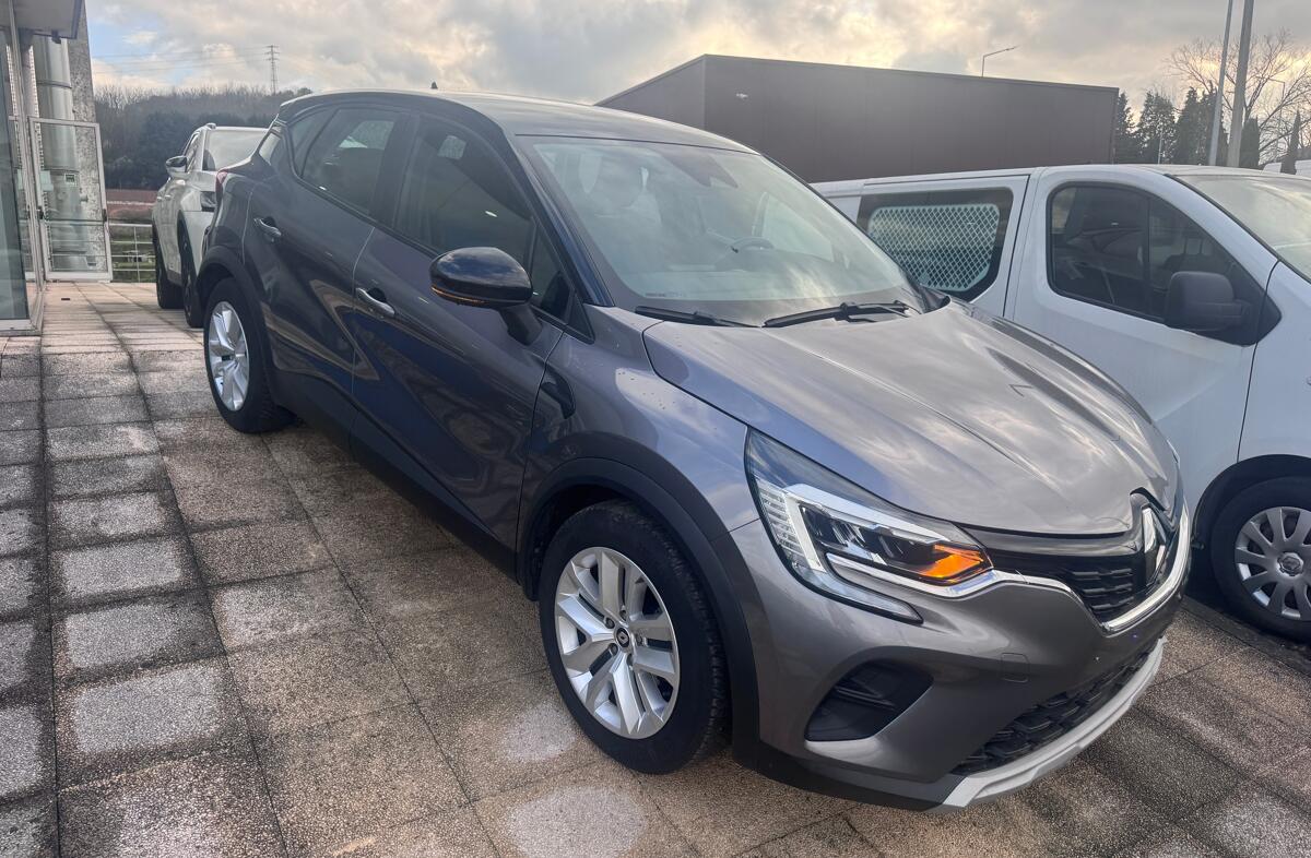 RENAULT Captur 1.0 TCe Intens