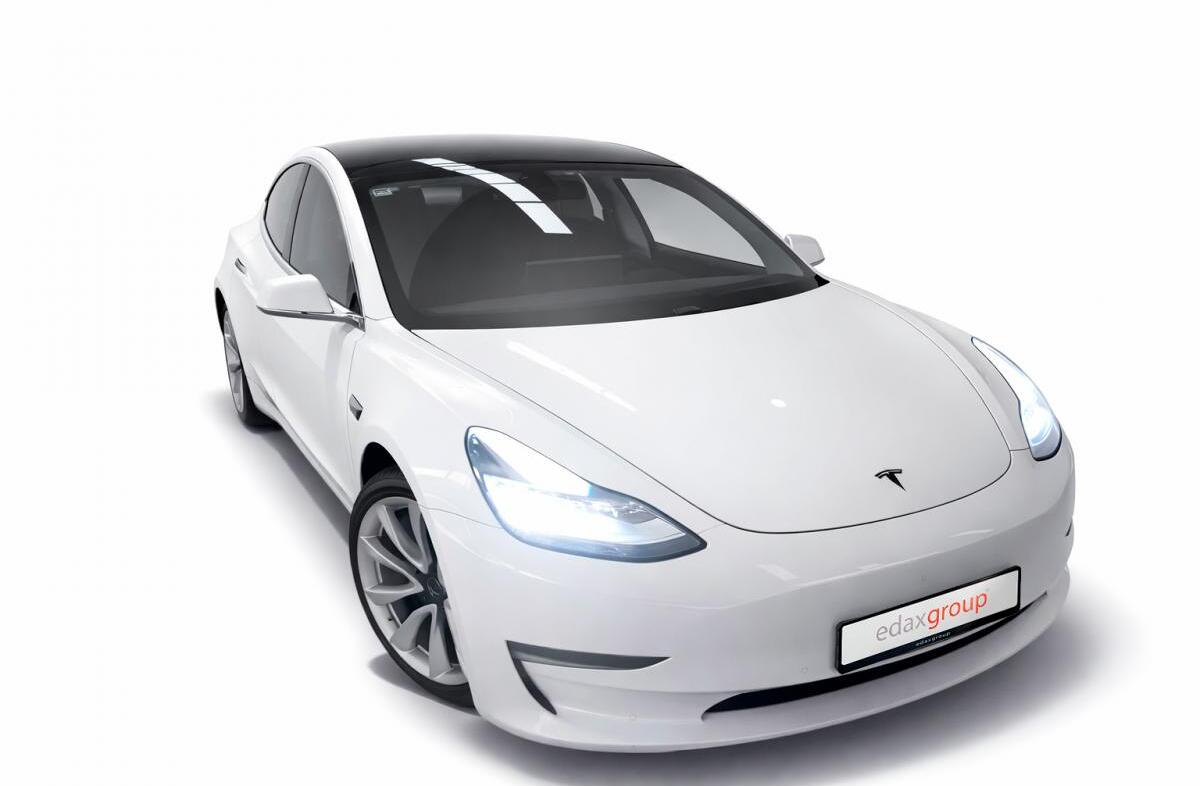 TESLA Model 3 Performance Dual Motor AWD