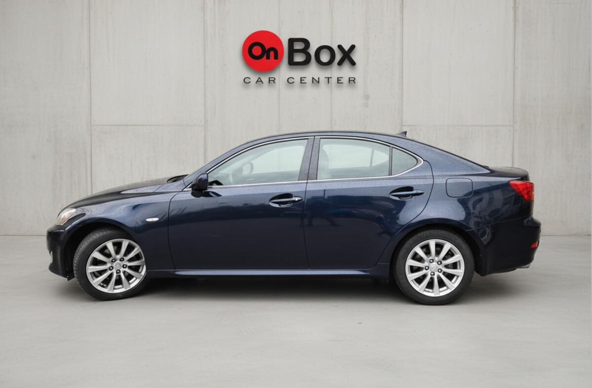LEXUS IS 220d Luxury 7R