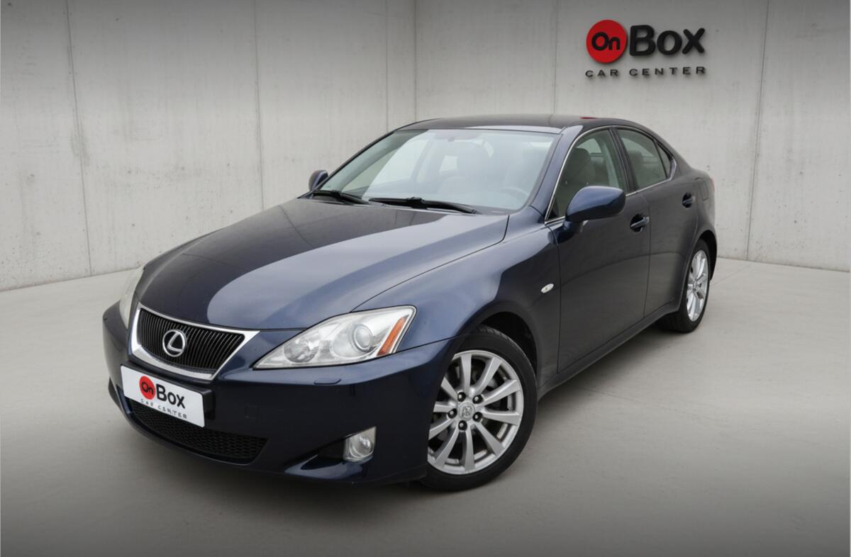 LEXUS IS 220d Luxury 7R