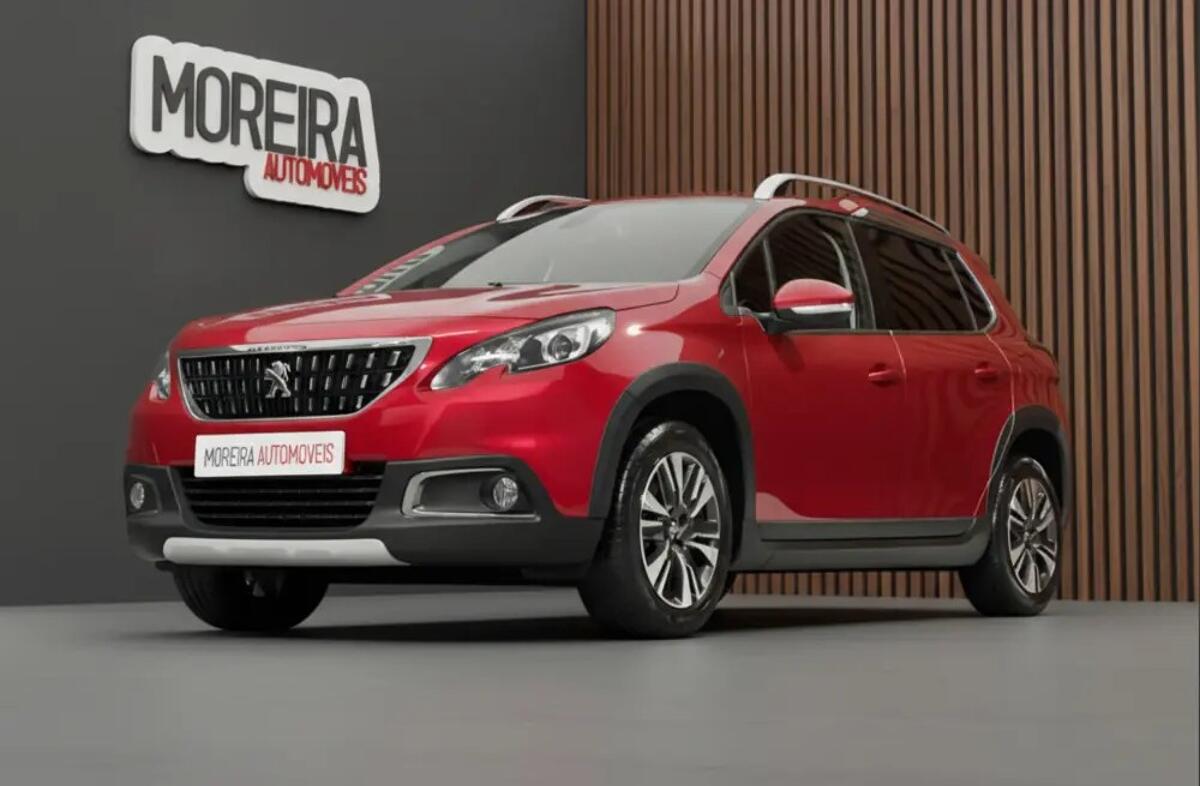PEUGEOT 2008 1.2 PureTech Allure
