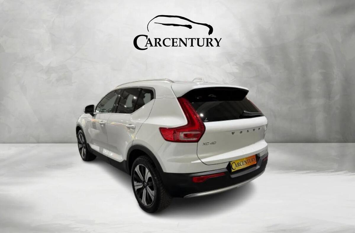 VOLVO XC40 1.5 T4 PHEV Essential