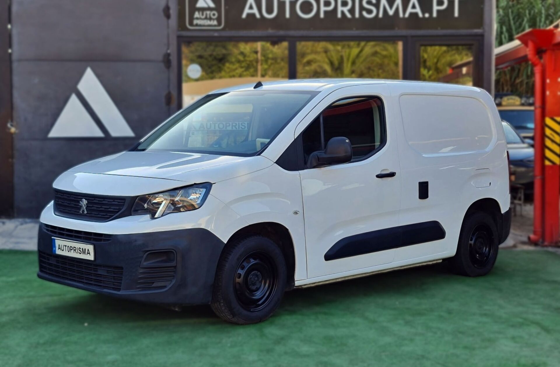 PEUGEOT Partner 1.5 BlueHDi Pre.St.Plus