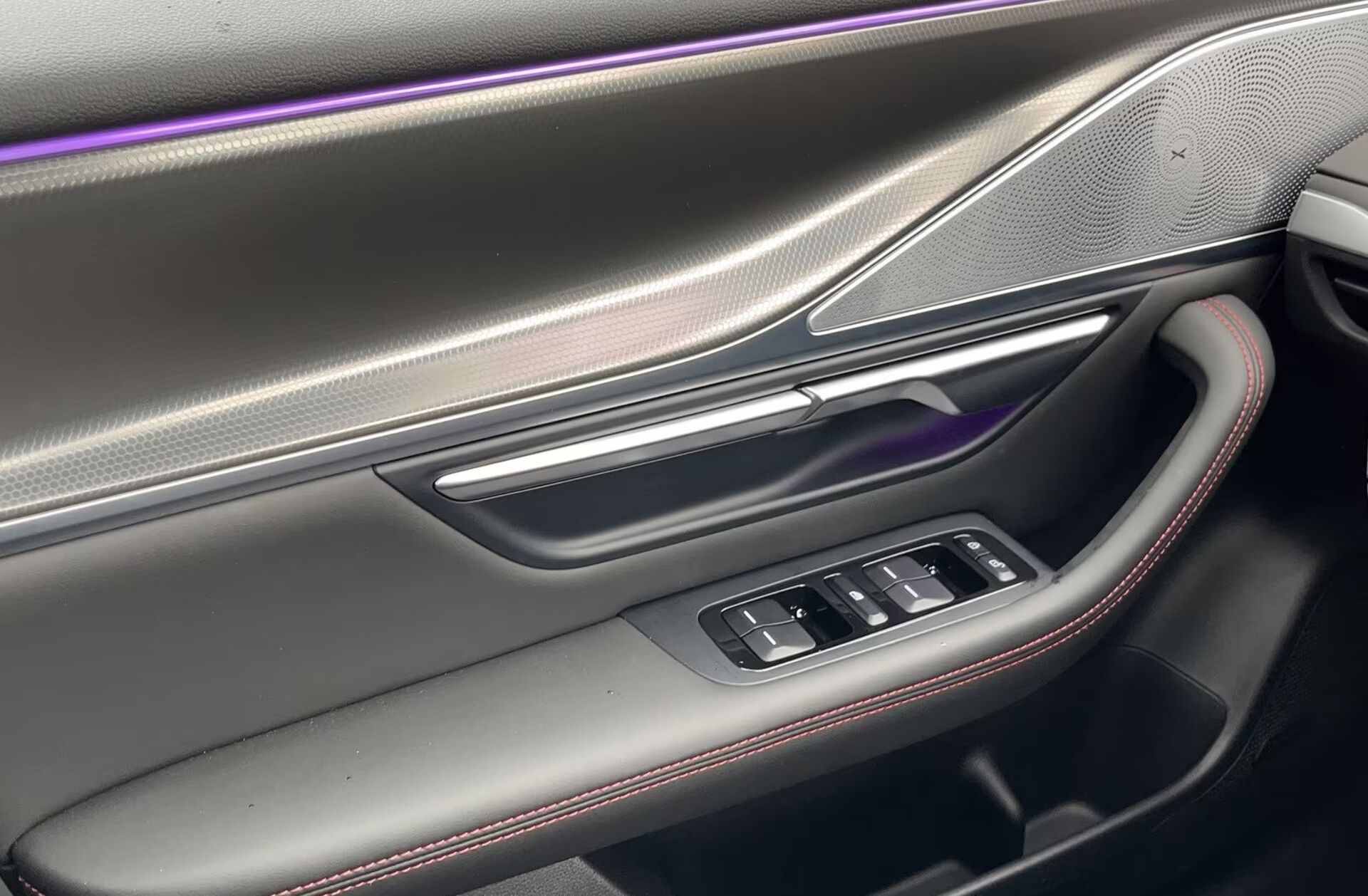 XPENG P7i 86.2 kWh AWD Performance