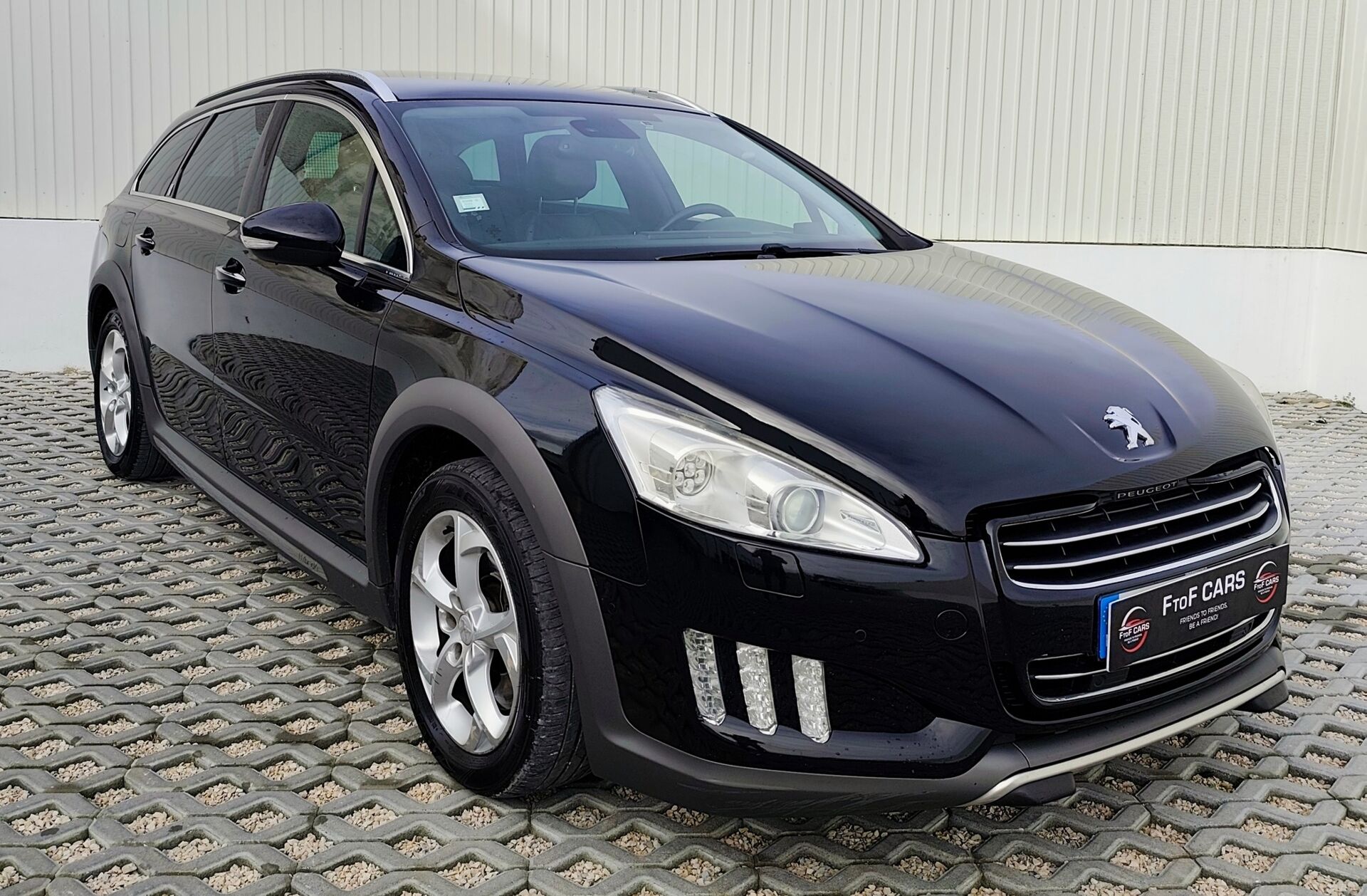 PEUGEOT 508 RXH 2.0 HDi Hybrid4 2-Tronic