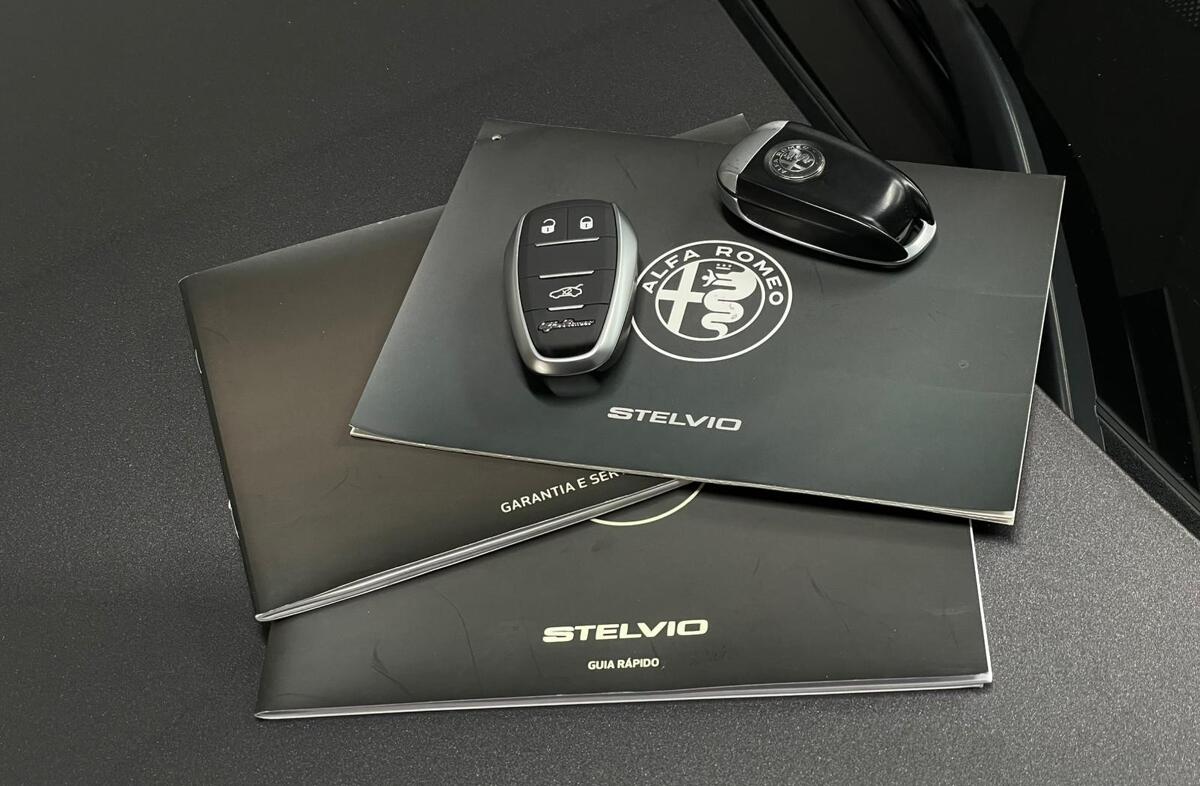 ALFA ROMEO Stelvio 2.2 D Sprint AT8