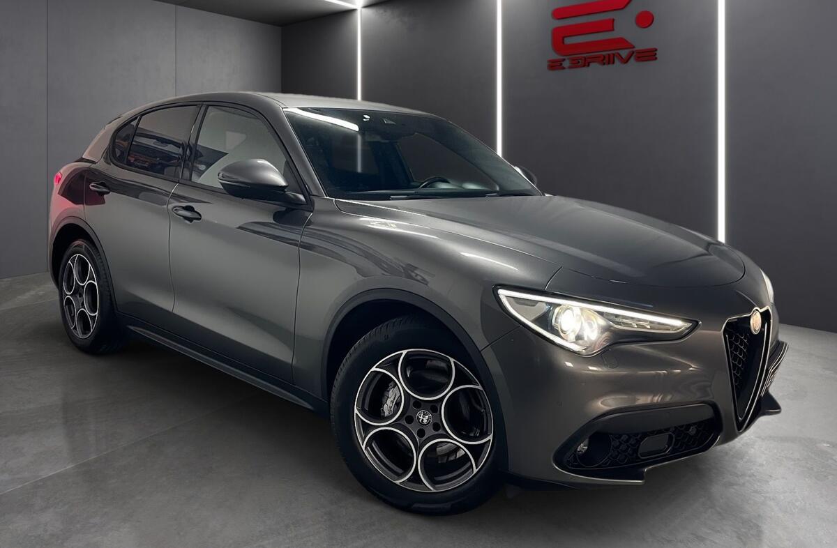 ALFA ROMEO Stelvio 2.2 D Sprint AT8
