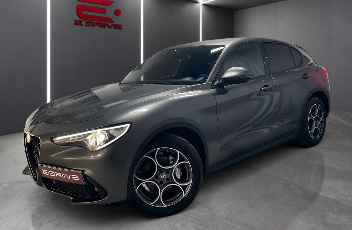 ALFA ROMEO Stelvio 2.2 D Sprint AT8